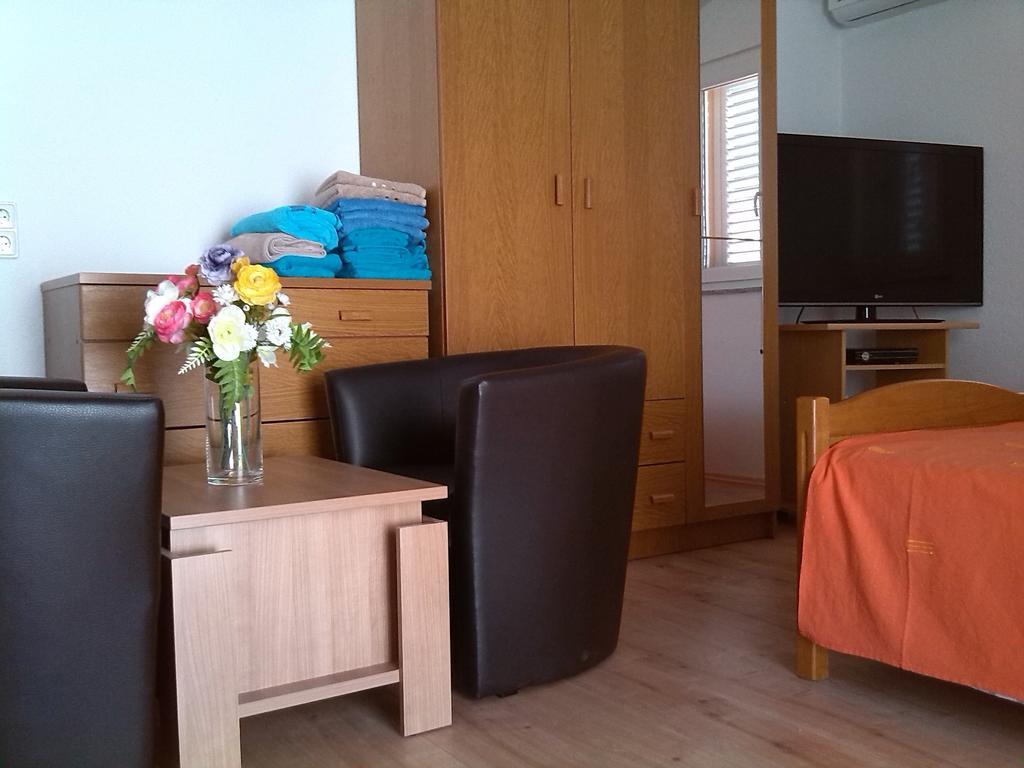 Apartments Batarilo Gornji Karin Pokój zdjęcie